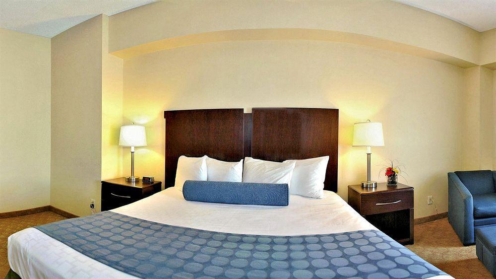Best Western Plus Waynesboro Ngoại thất bức ảnh