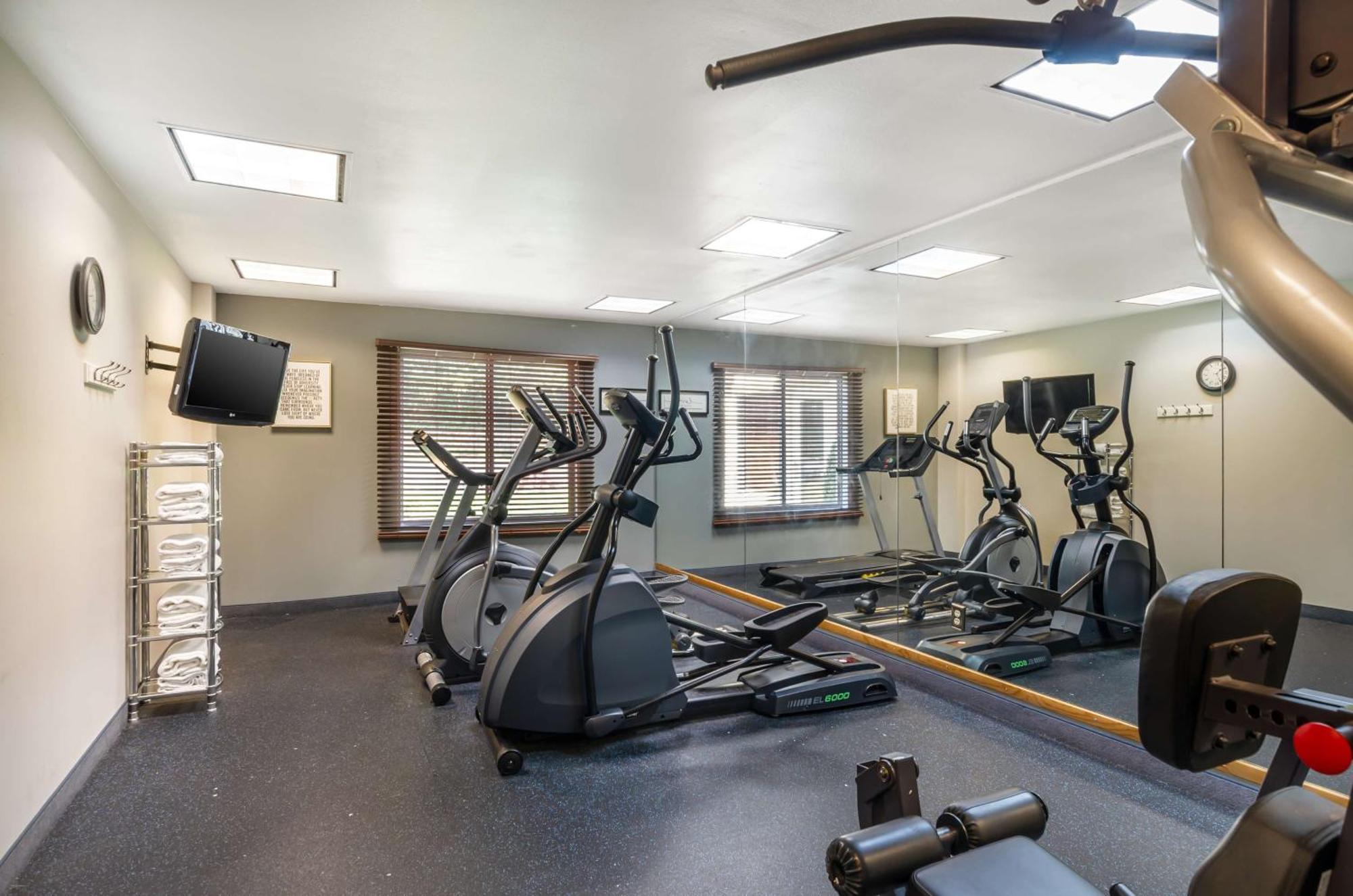 Best Western Plus Waynesboro Ngoại thất bức ảnh
