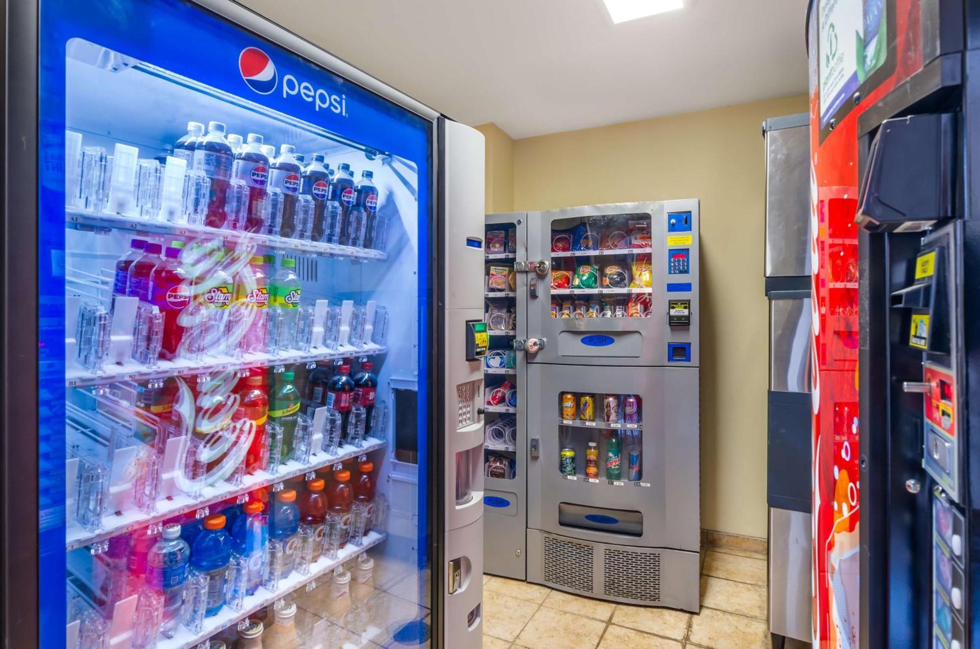 Best Western Plus Waynesboro Ngoại thất bức ảnh