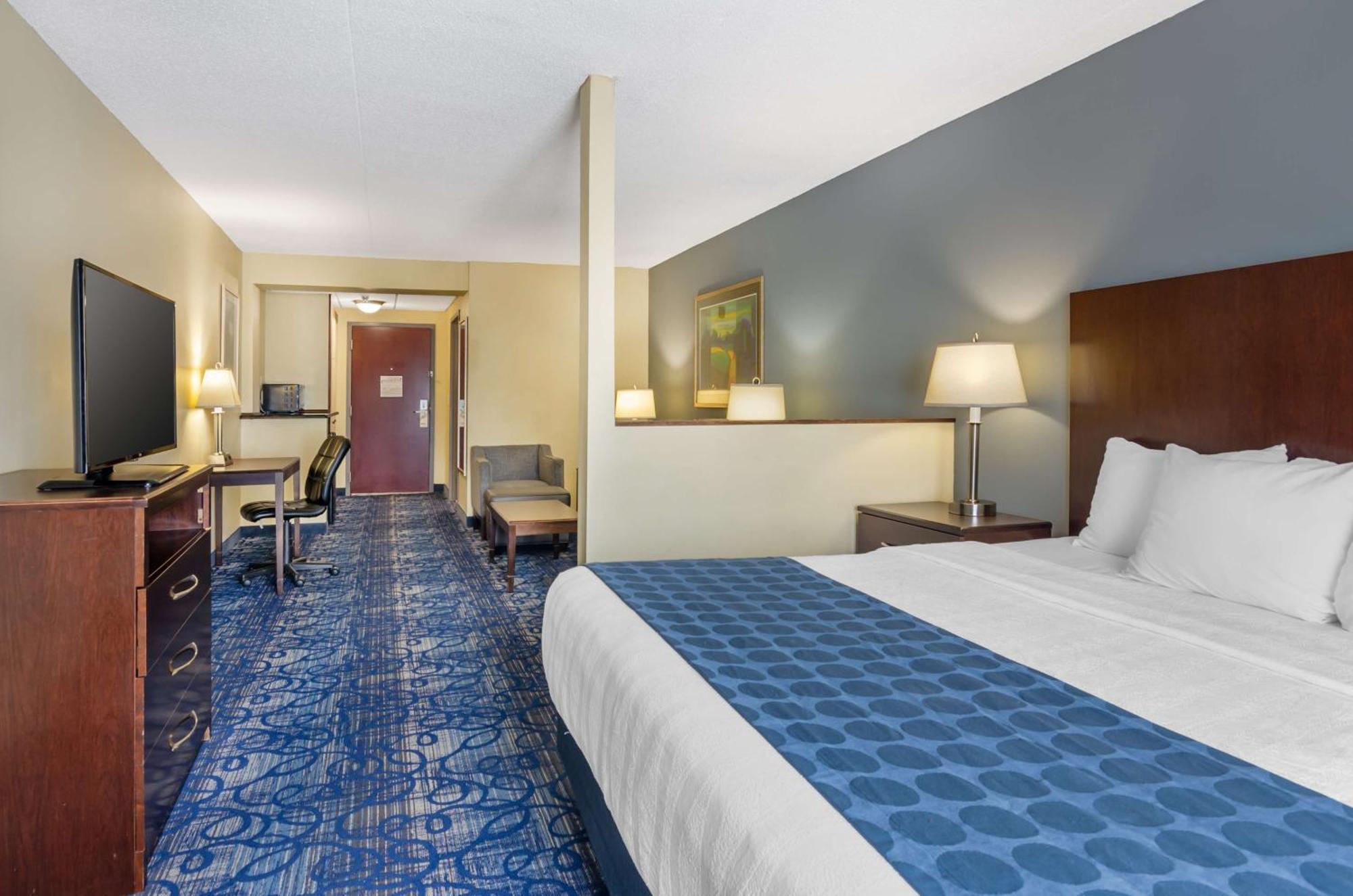 Best Western Plus Waynesboro Ngoại thất bức ảnh