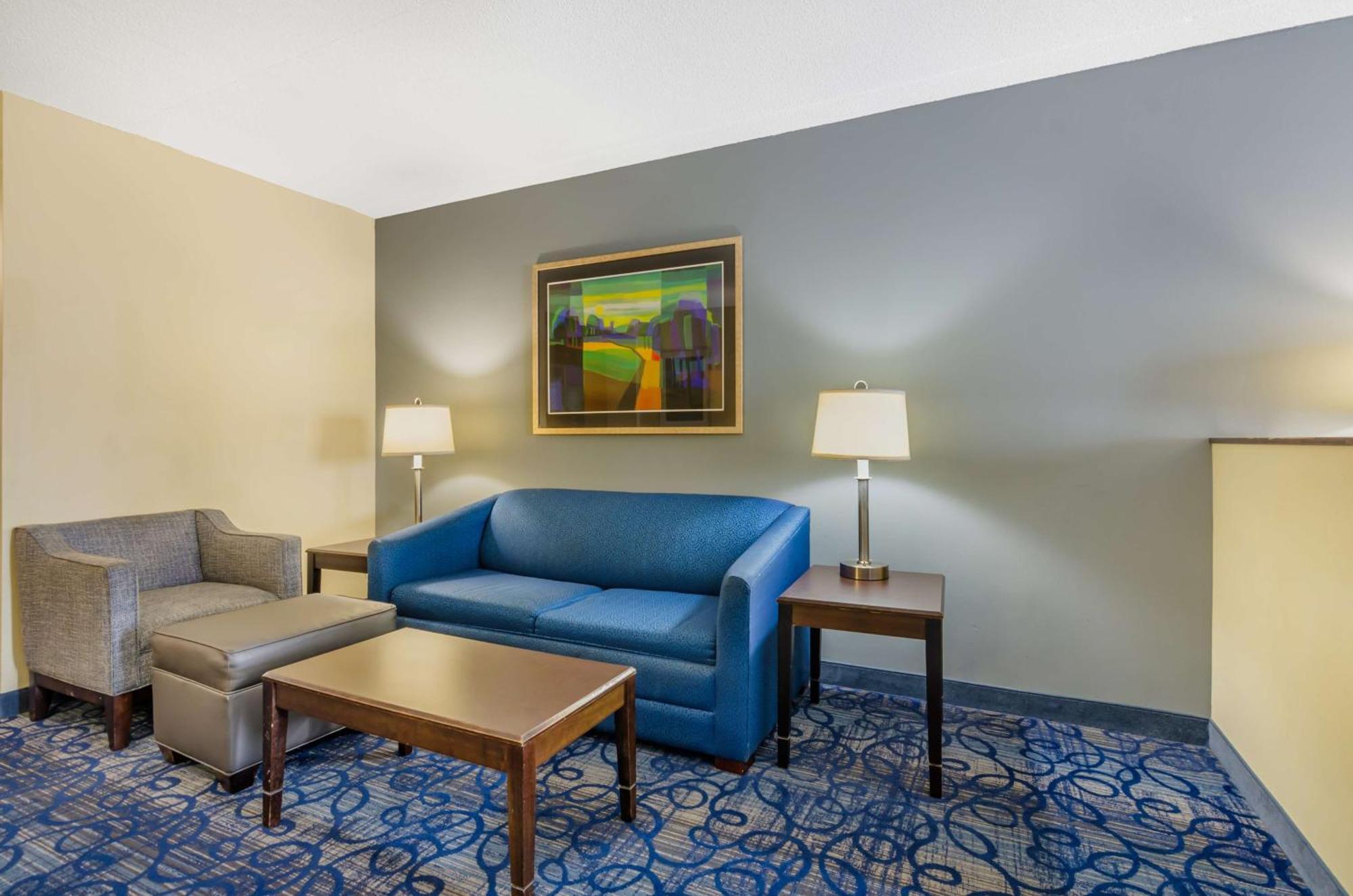 Best Western Plus Waynesboro Ngoại thất bức ảnh