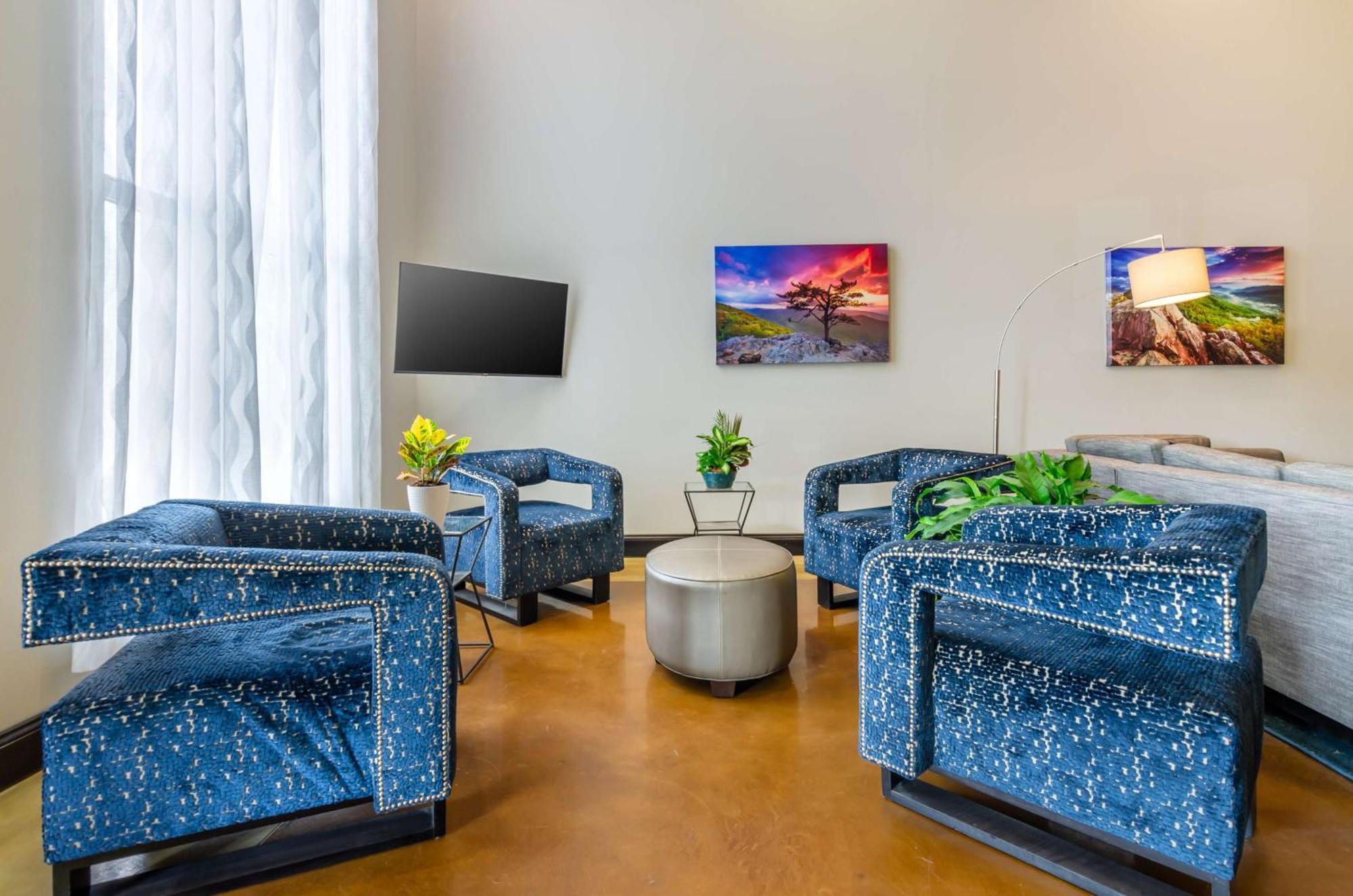Best Western Plus Waynesboro Ngoại thất bức ảnh