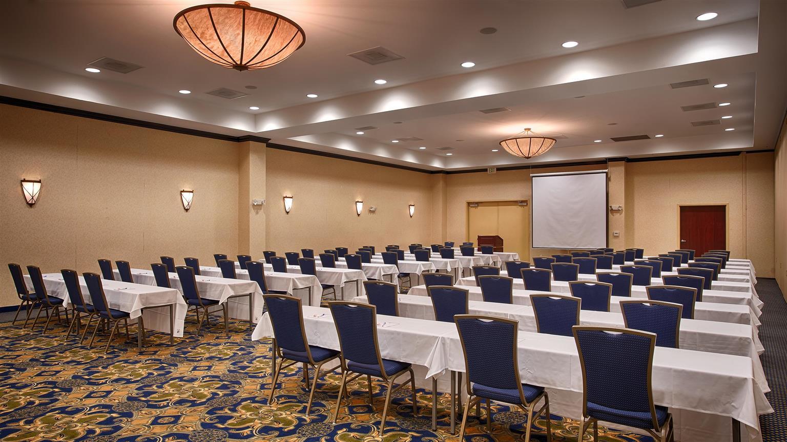 Best Western Plus Waynesboro Ngoại thất bức ảnh