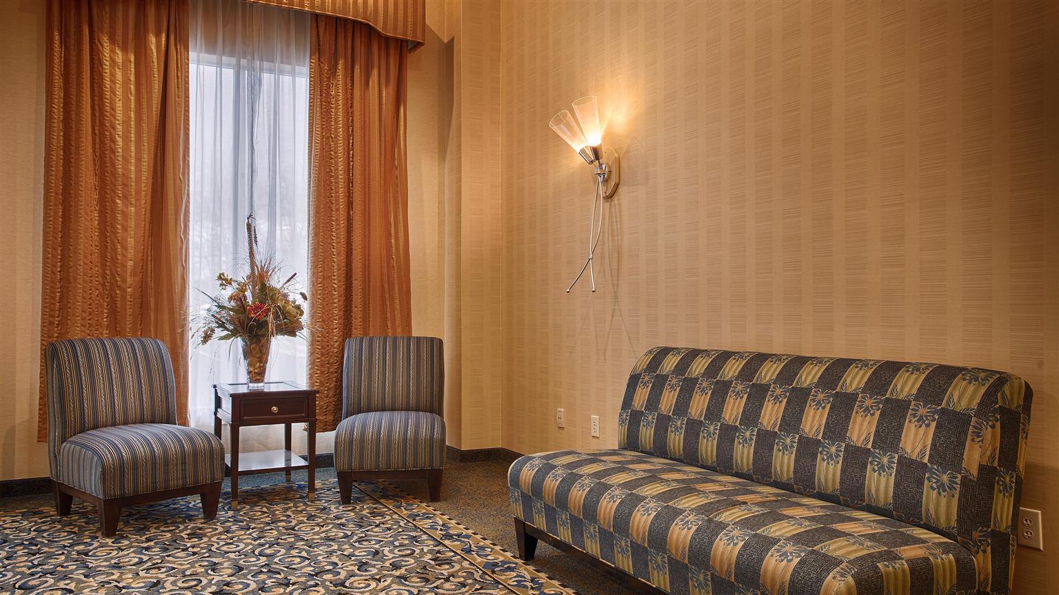 Best Western Plus Waynesboro Ngoại thất bức ảnh