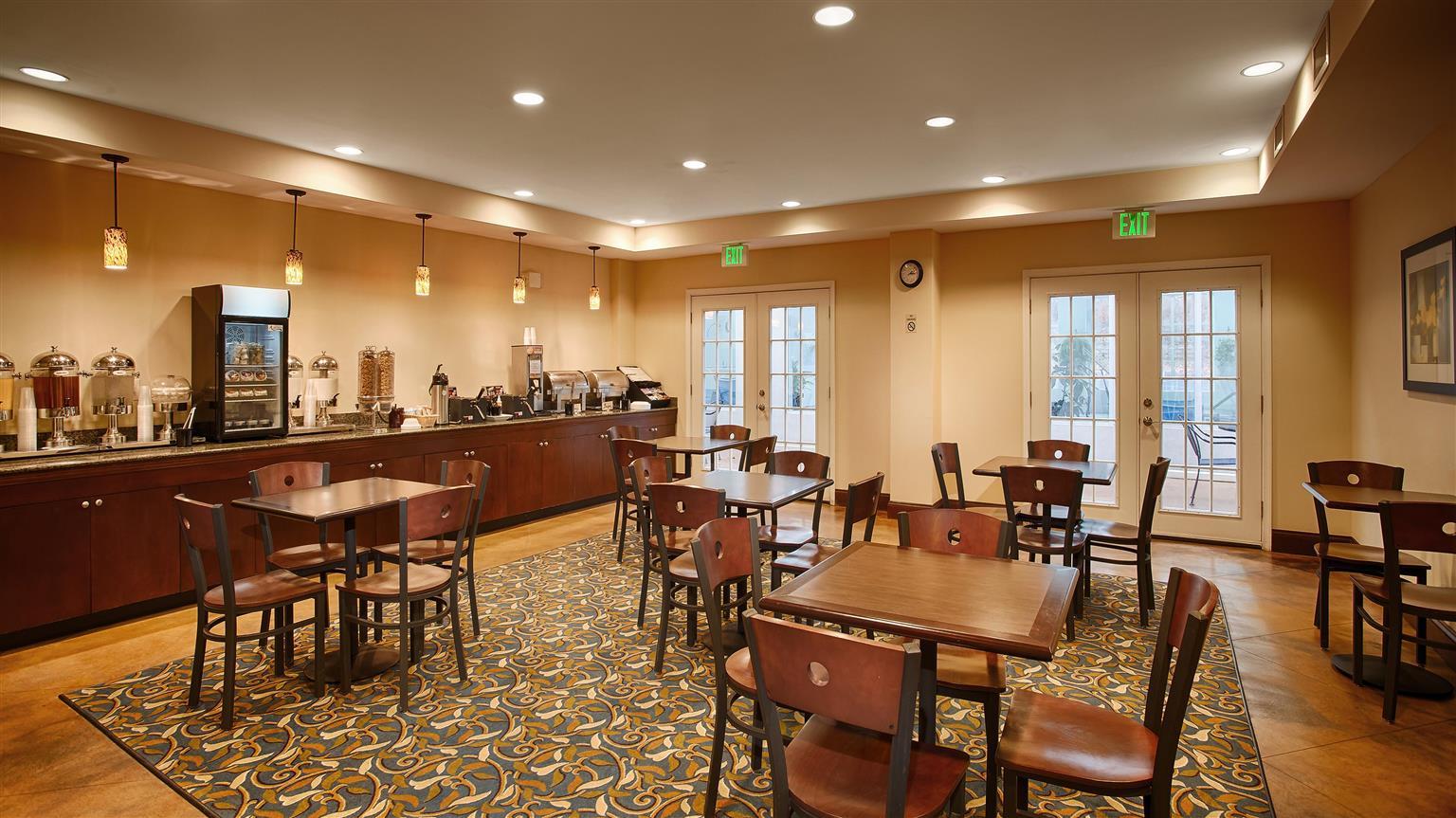 Best Western Plus Waynesboro Ngoại thất bức ảnh